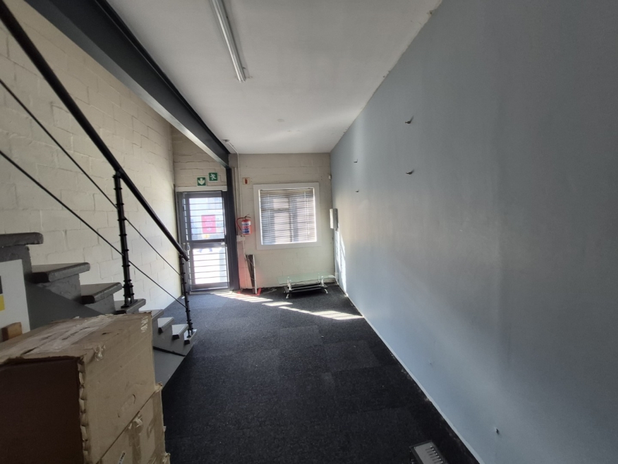 To Let Commercial Property for Rent in Maitland Western Cape